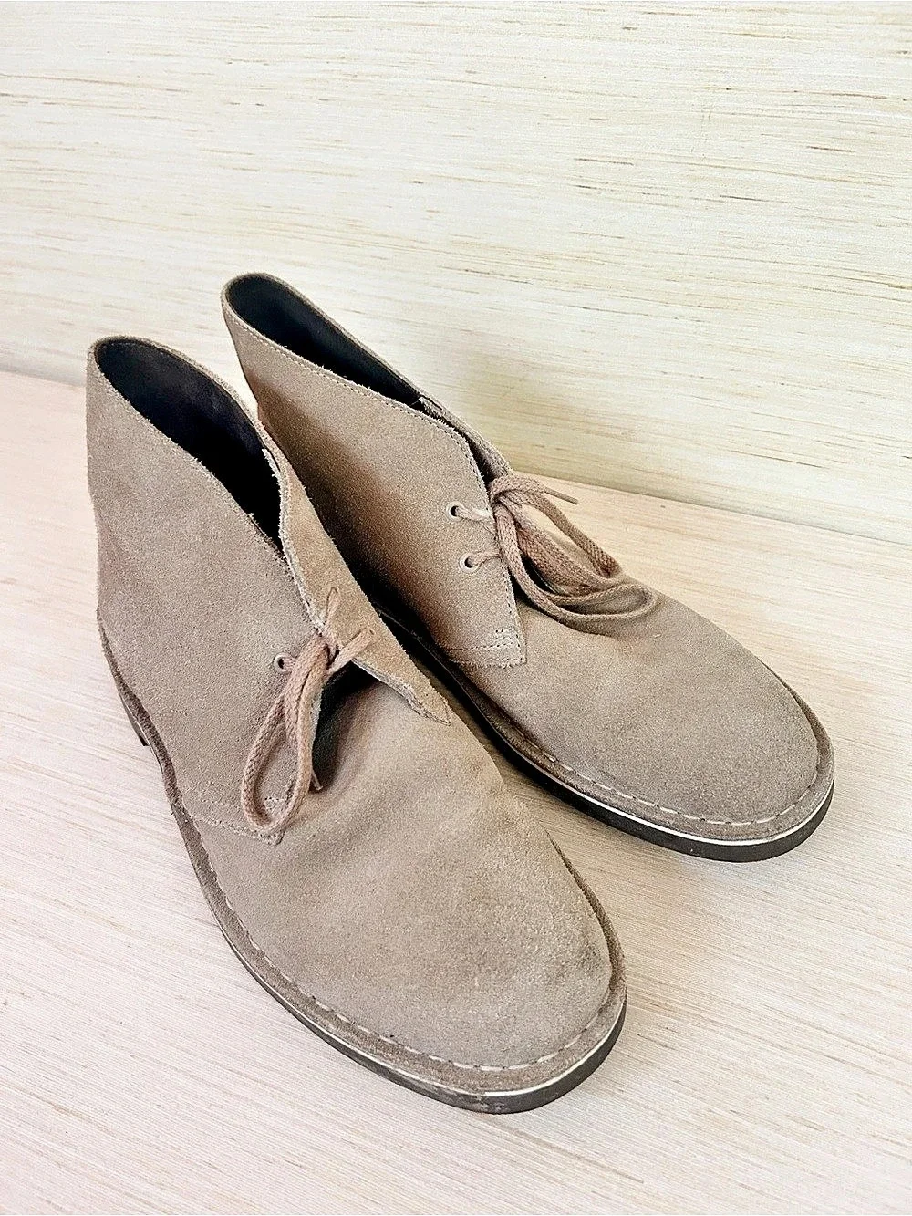 Clarks Desert Boot Men's Chukka Boots in Brown